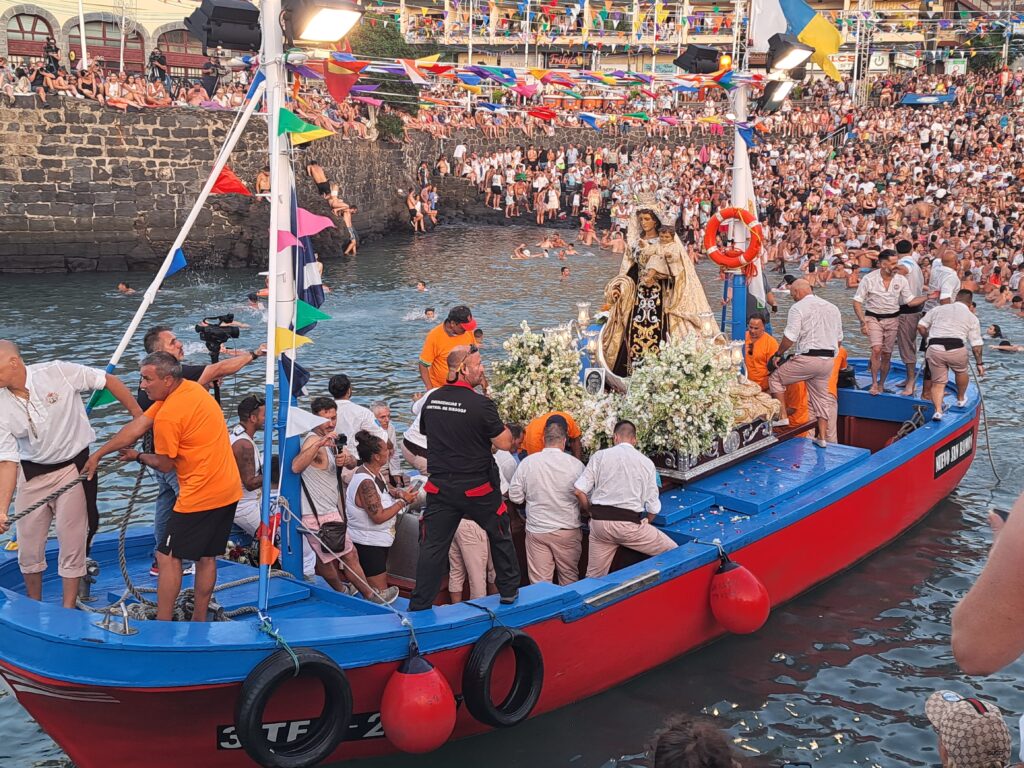 PROCESIÓN MARÍTIMA 2024