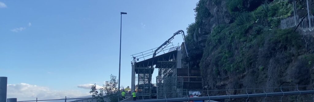 TF-31 Carretera Este Closure