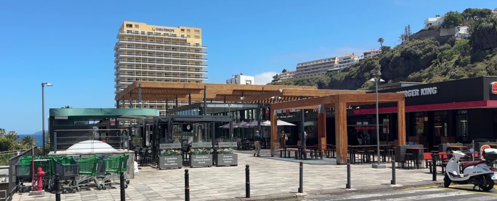 Centro Comercial Martiánez