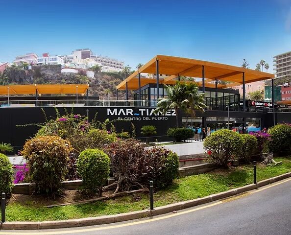 Exterior of Centro Comercial Martiánez in Puerto de la Cruz
